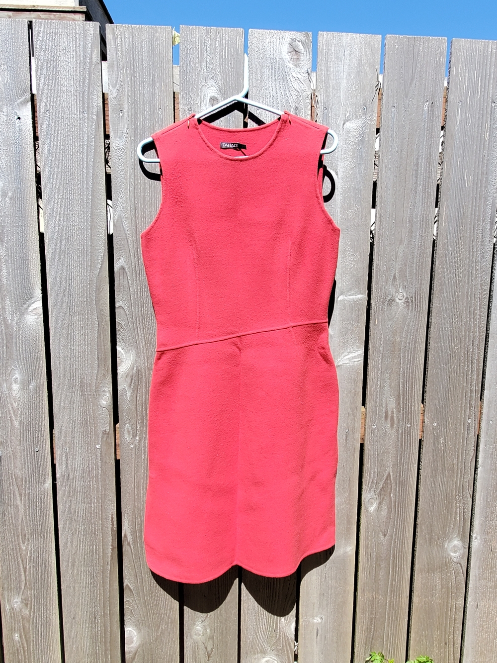 Tahari Felted Wool/Cashmere Red Sleeveless A-line Midi Sheath Dress Size 10.